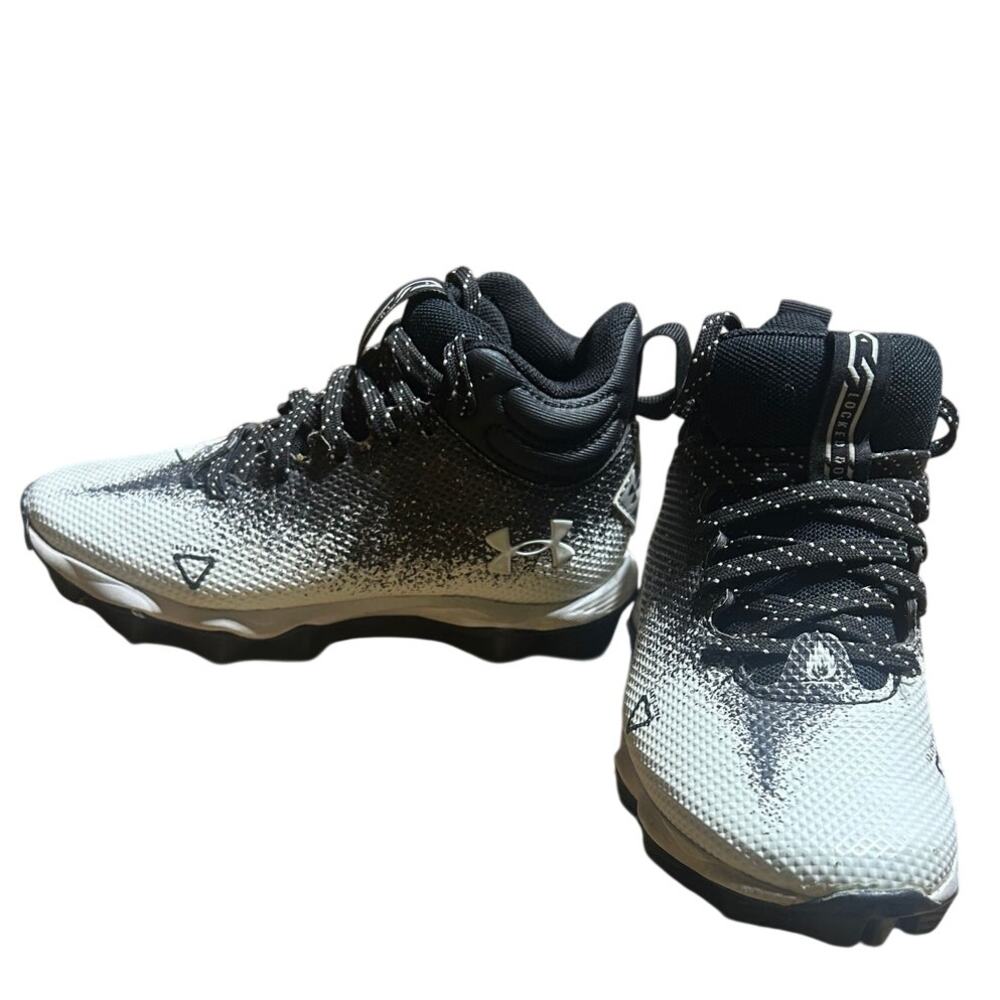 Under Armour Kids spotlight franchise RM 2.0 football cleats size 12